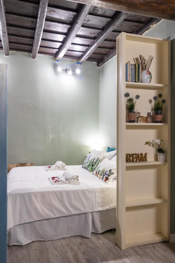 Romeathome Deluxe Suite Campo Dei Fiori المظهر الخارجي الصورة